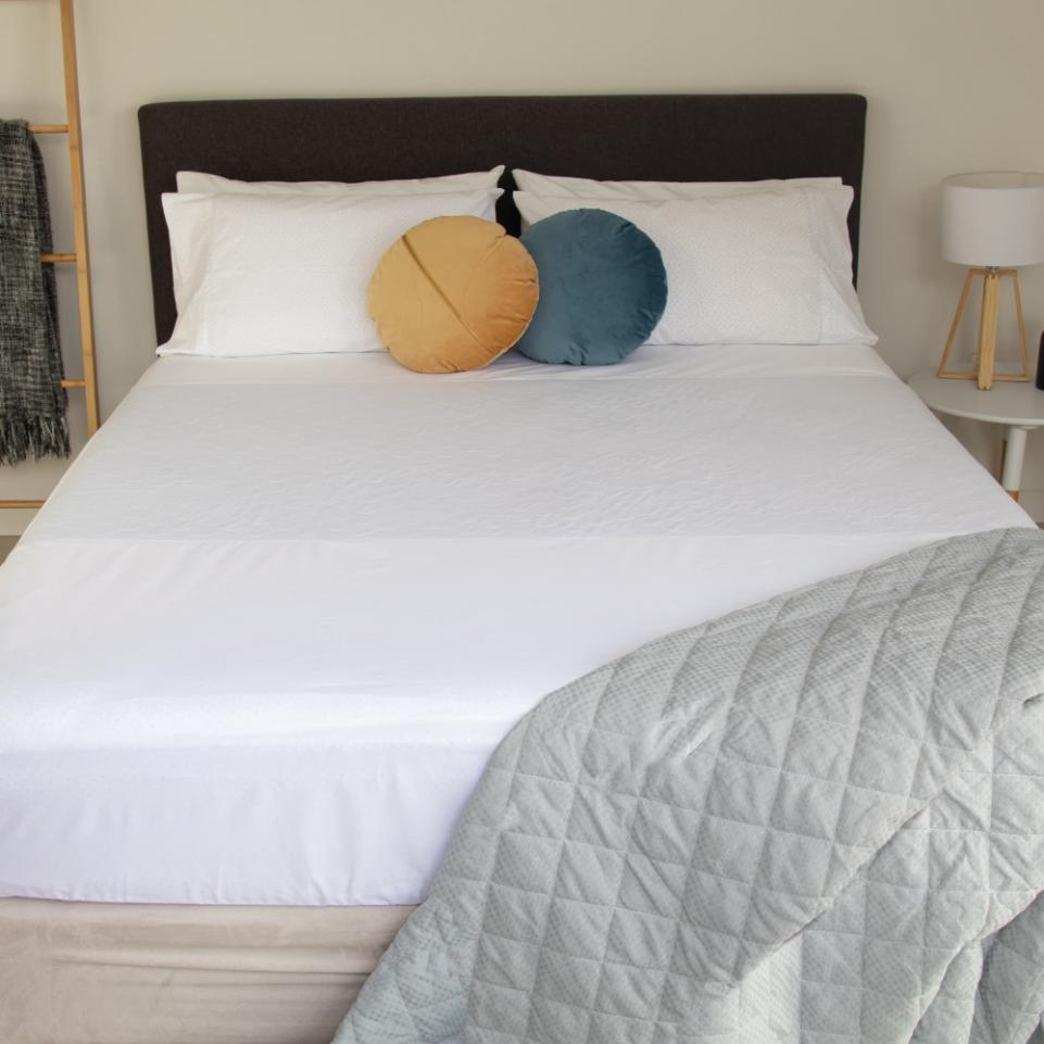 Conni Fitted Bed Pad Sheet