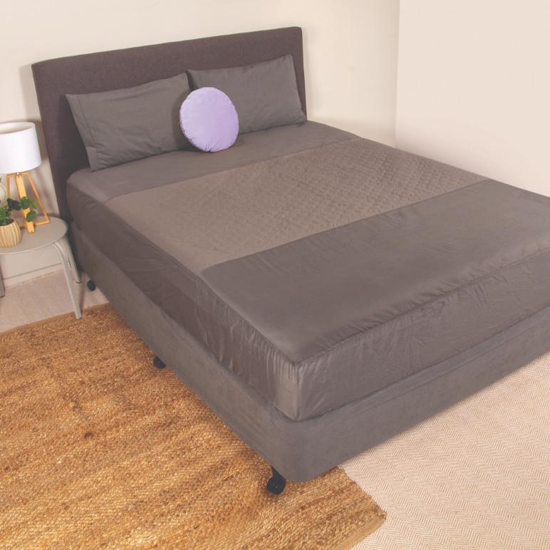 Conni Fitted Bed Pad Sheet
