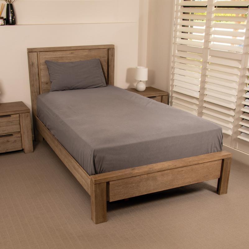 Conni Micro-Plush - Waterproof Mattress Encasement