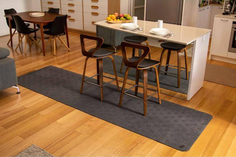 Conni Anti-Slip Floor Mat Marathon Runner
