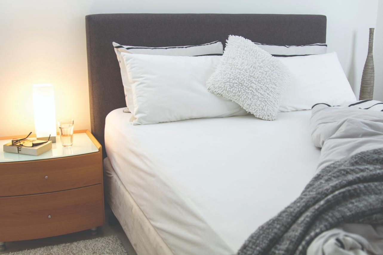 Conni Micro-Plush - Waterproof Fitted Sheet