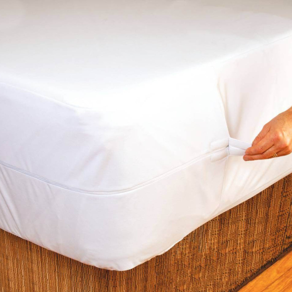 Conni Premium Waterproof Mattress Encasement with Micro-Plush Technology